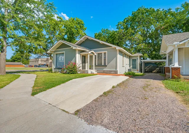 Photo 1 of Single family home for sale at 100 East 16th, Ada, OK 74820 | MLS# 2629894 | Listing updated on 2026-08-20