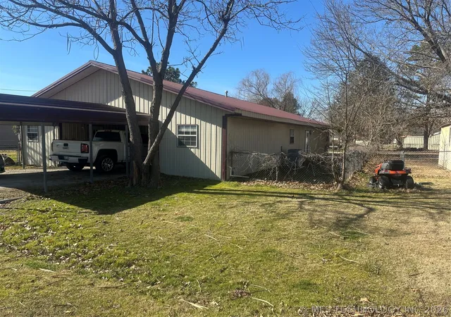 Photo 3 of Single family home for sale at 117 S Bk 1240, Stigler, OK 74462 | MLS# 2630084 | Listing updated on 2026-08-20
