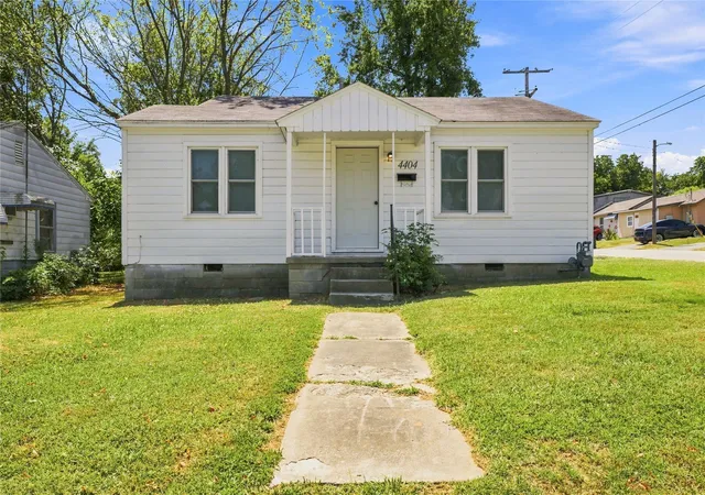Photo 1 of Sale Pending at 4404 E Independence St, Tulsa, OK 74115 | MLS# 2630101 | Listing updated on 2026-08-26