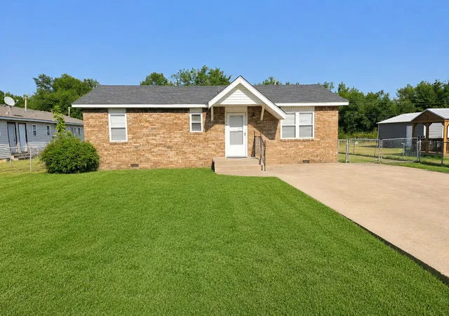 Single family home for sale at 217 N Garrison Ave, Sperry, OK 74073 | MLS# 2630153