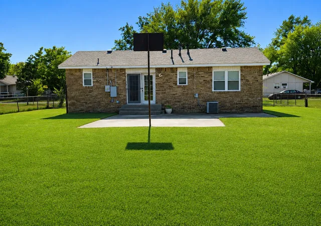 Photo 3 of Single family home for sale at 217 N Garrison Ave, Sperry, OK 74073 | MLS# 2630153 | Listing updated on 2026-08-20