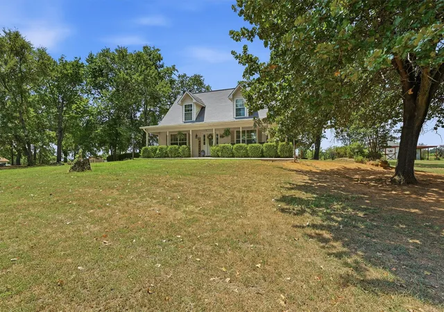 Photo 4 of Single family home for sale at 798 S Lone Oak Rd, Durant, OK 74701 | MLS# 2629959 | Listing updated on 2026-08-20