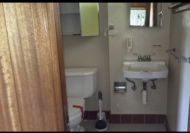 Photo 9 of Sale Pending at 1136 N Xenophon Ave, Tulsa, OK 74127 | MLS# 2630161 | Listing updated on 2026-08-27