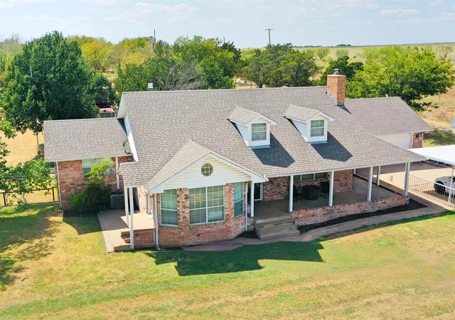 2nd image of 5071 Dundee Rd, Healdton, OK 73438 | MLS# 2630152
