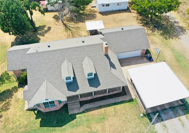 Photo 3 of Single family home for sale at 5071 Dundee Rd, Healdton, OK 73438 | MLS# 2630152 | Listing updated on 2026-08-20