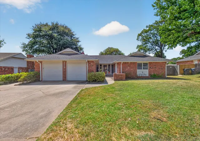 Photo 1 of Sale Pending at 1913 Rolling Hills Dr, Bartlesville, OK 74006 | MLS# 2630103 | Listing updated on 2026-08-24