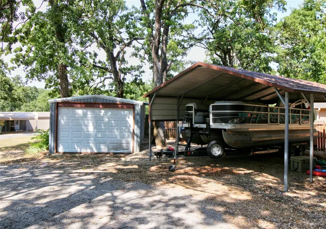 Photo 2 of Manufactured home for sale at 7764 Tomahawk, Kingston, OK 73439 | MLS# 2629736 | Listing updated on 2026-08-20