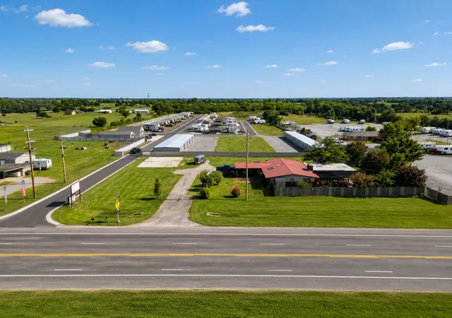 2nd image of 8794 Us 70, Mead, OK 73449 | MLS# 2630255