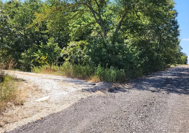 Photo 1 of Land for sale at 121021 Porcupine Ln, Eufaula, OK 74432 | MLS# 2630304 | Listing updated on 2026-08-20
