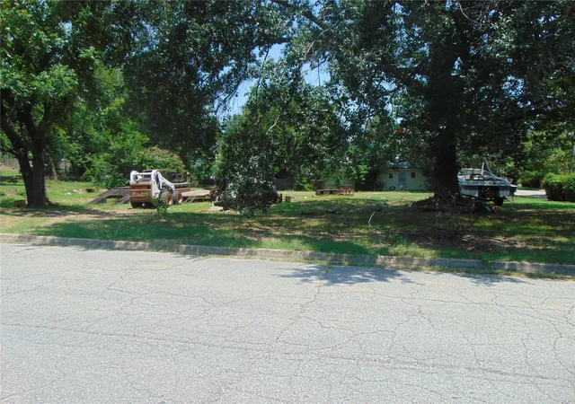 Photo 2 of Land for sale at 465 S California Ave, Atoka, OK 74525 | MLS# 2630315 | Listing updated on 2026-08-20