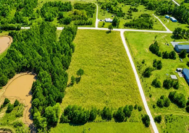 Photo 1 of Land for sale at 37102 Clearpond Rd, Shawnee, OK 74801 | MLS# 2628557 | Listing updated on 2026-08-20