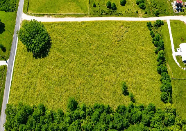 Photo 2 of Land for sale at 37102 Clearpond Rd, Shawnee, OK 74801 | MLS# 2628557 | Listing updated on 2026-08-20