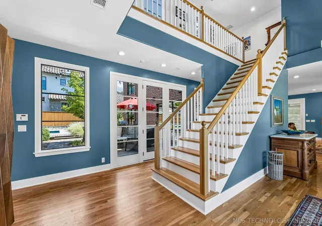 Photo 3 of Sale Pending at 1571 E 22nd Place, Tulsa, OK 74114 | MLS# 2630258 | Listing updated on 2026-08-20