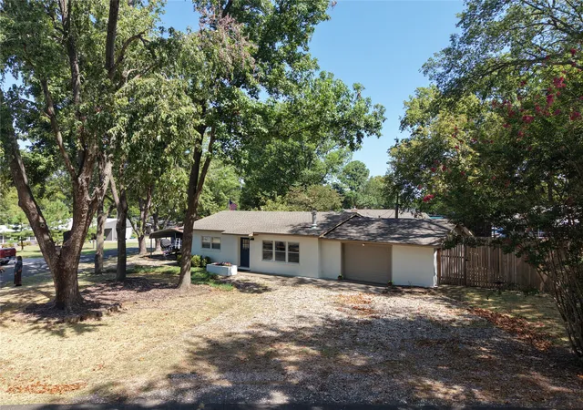 Photo 2 of Single family home for sale at 69457 S 321 Road, Wagoner, OK 74467 | MLS# 2630340 | Listing updated on 2026-10-05