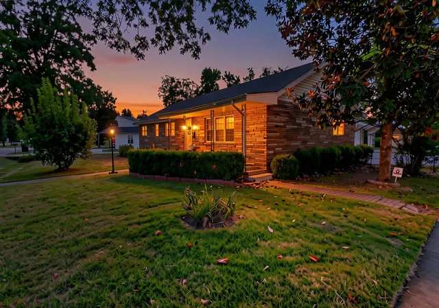 Photo 4 of Sale Pending at 509 Sunset Strip, Eufaula, OK 74432 | MLS# 2630330 | Listing updated on 2026-09-17