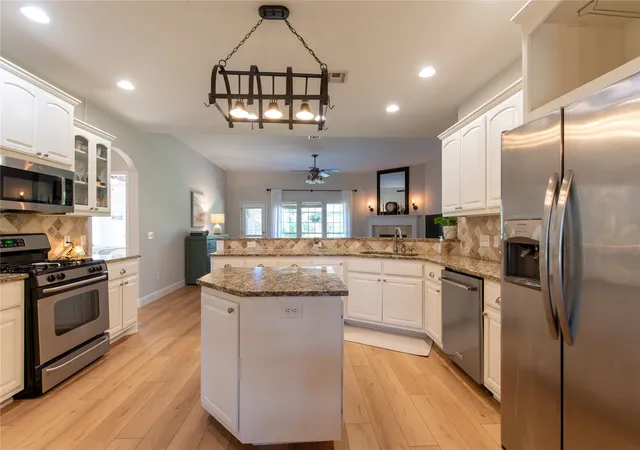 Photo 4 of Sale Pending at 1710 W 118th Street S, Jenks, OK 74037 | MLS# 2630354 | Listing updated on 2026-08-25