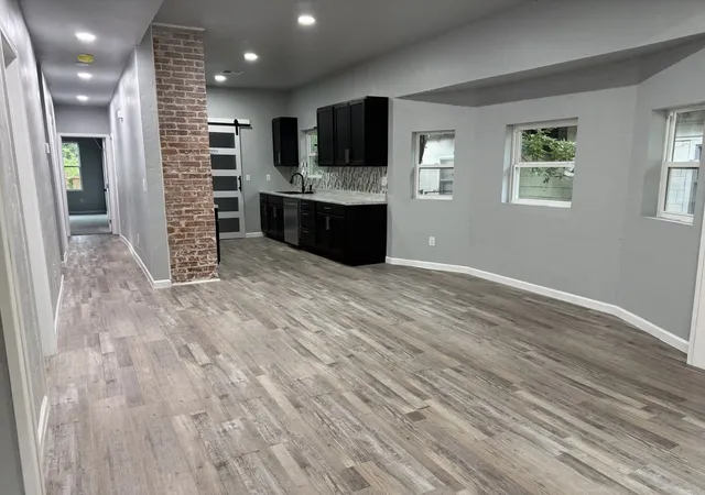 Photo 3 of Single family home for sale at 520 E Creek Ave, Mc Alester, OK 74501 | MLS# 2630249 | Listing updated on 2026-08-21