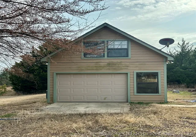 1st image of 12 Founders Ln, Durant, OK 74701 | MLS# 2630360
