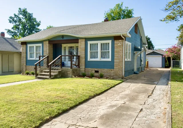 Photo 2 of Sale Pending at 2040 E 13th Street, Tulsa, OK 74104 | MLS# 2630352 | Listing updated on 2026-08-27