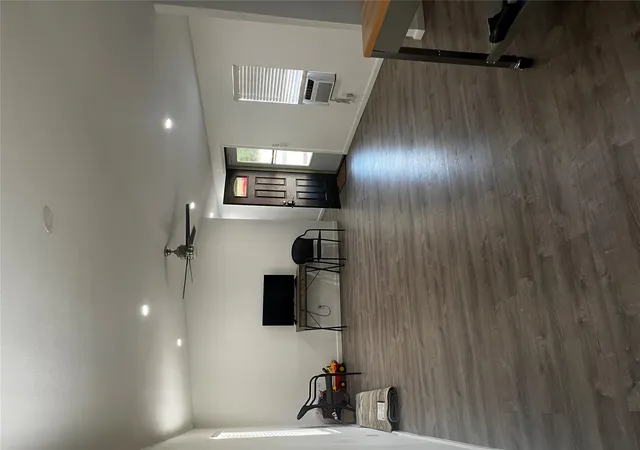 Photo 2 of Manufactured home for sale at 5440 S 86th W Westavenue, Tulsa, OK 74107 | MLS# 2630388 | Listing updated on 2026-08-20