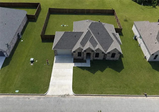 Photo 3 of Single family home for sale at 98 Rancho Sol, Durant, OK 74701 | MLS# 2630344 | Listing updated on 2026-08-20