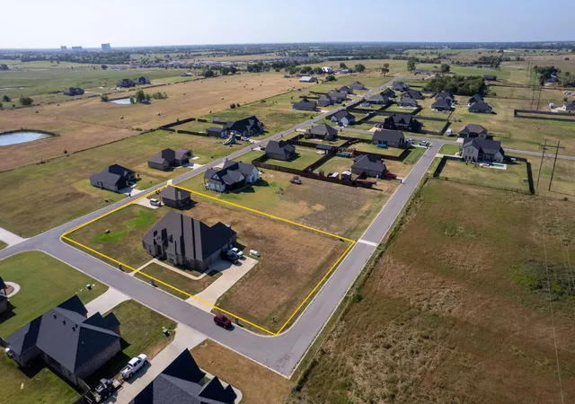 Photo 3 of Single family home for sale at 140 Conner, Calera, OK 74730 | MLS# 2629917 | Listing updated on 2026-08-20