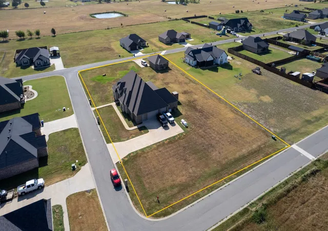 Photo 3 of Single family home for sale at 140 Conner, Calera, OK 74730 | MLS# 2629917 | Listing updated on 2026-08-20