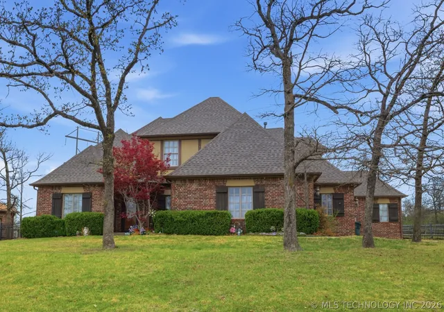 Photo 1 of Sale Pending at 602 Cross Timbers Blvd, Sapulpa, OK 74066 | MLS# 2630399 | Listing updated on 2026-08-28