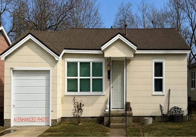 Photo 2 of Single family home for sale at 435 S Maple St, Nowata, OK 74048 | MLS# 2630201 | Listing updated on 2026-08-20