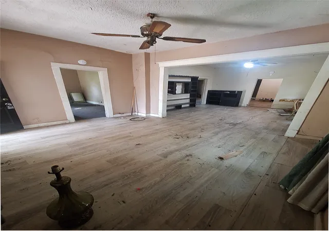 Photo 3 of Sale Pending at 1220 Cherry St, Muskogee, OK 74403 | MLS# 2630357 | Listing updated on 2026-09-25