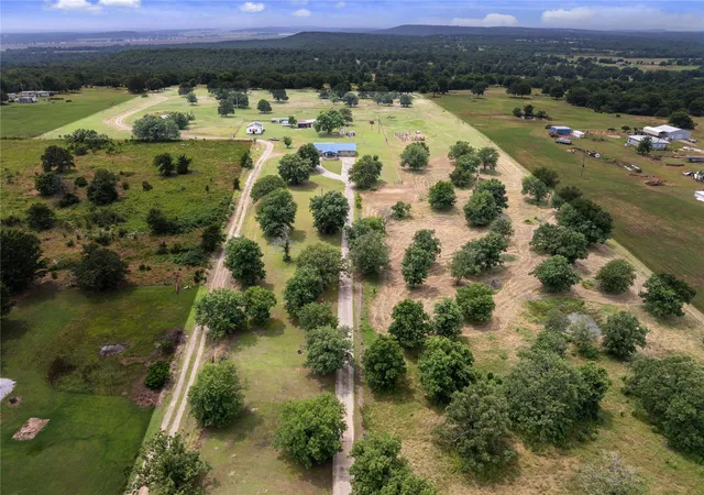 Photo 4 of Single family home for sale at 10865 E 258th Street S, Porum, OK 74455 | MLS# 2630453 | Listing updated on 2026-08-20