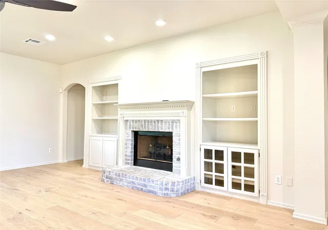 Photo 4 of Sale Pending at 105 S Laurel Ave, Broken Arrow, OK 74012 | MLS# 2630167 | Listing updated on 2026-10-06