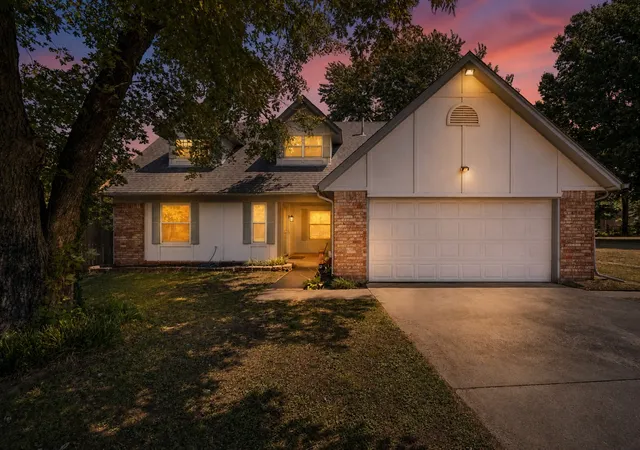 Photo 2 of Single family home for sale at 24615 E Sisemore St, Broken Arrow, OK 74014 | MLS# 2629776 | Listing updated on 2026-08-20