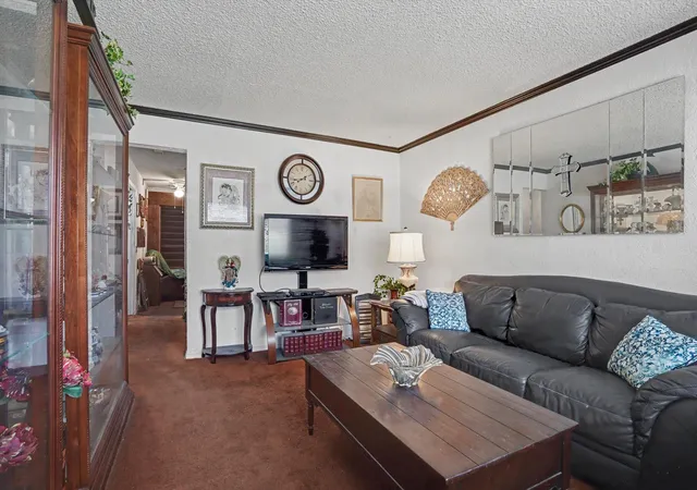 Photo 3 of Sale Pending at 3548 E 29th Street, Tulsa, OK 74114 | MLS# 2630451 | Listing updated on 2026-09-25
