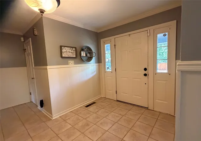 Photo 2 of Single family home for sale at 4503 Iola St, Muskogee, OK 74401 | MLS# 2630446 | Listing updated on 2026-08-28