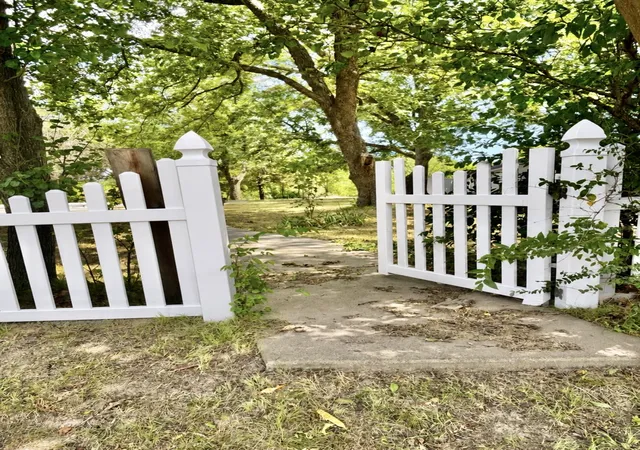 Photo 2 of Sale Pending at 203 N Ohio St, Hoyt, OK 74472 | MLS# 2630609 | Listing updated on 2026-10-10