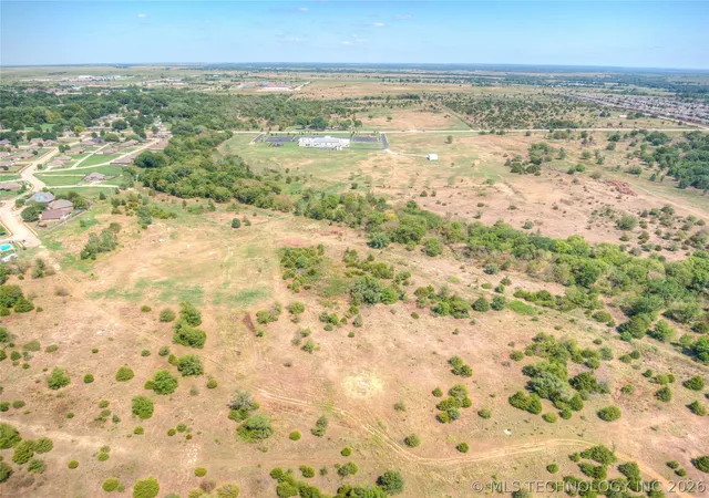 Photo 3 of Land for sale at 1 Se Barnett Ave, Bartlesville, OK 74006 | MLS# 2630588 | Listing updated on 2026-08-20