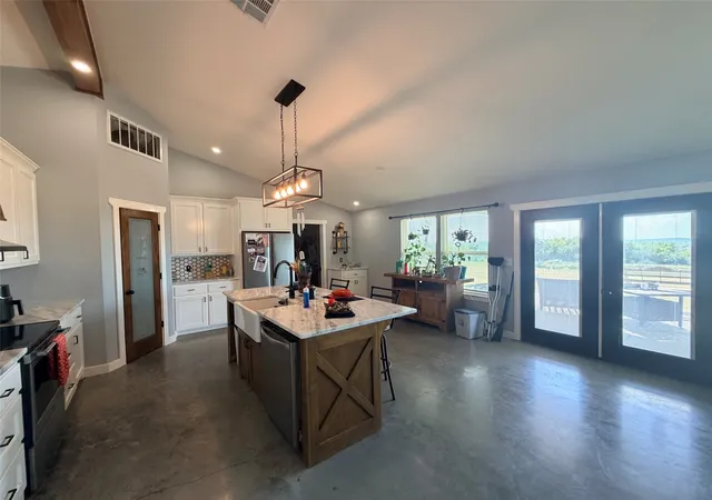 Photo 4 of Single family home for sale at 22925 S 310 Road, Henryetta, OK 74437 | MLS# 2630635 | Listing updated on 2026-08-28