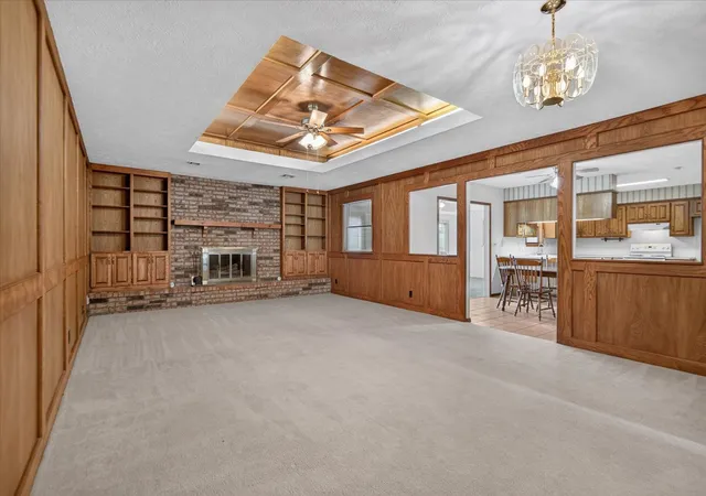 Photo 4 of Sale Pending at 1013 King Dr, Bartlesville, OK 74006 | MLS# 2630291 | Listing updated on 2026-09-30