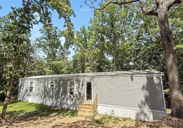 Photo 2 of Manufactured home for sale at 10112 Sandstone Rd, Kansas, OK 74347 | MLS# 2630652 | Listing updated on 2026-09-29