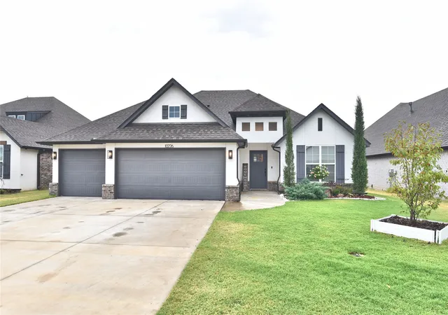 Photo 1 of Single family home for sale at 10226 226th Avenue, Broken Arrow, OK 74014 | MLS# 2630689 | Listing updated on 2026-08-21