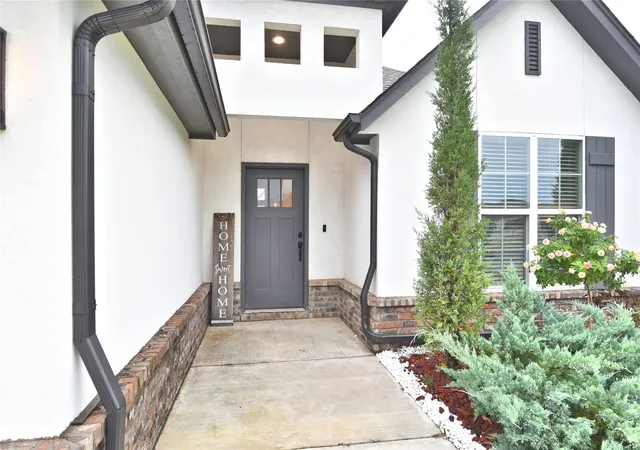 Photo 3 of Single family home for sale at 10226 226th Avenue, Broken Arrow, OK 74014 | MLS# 2630689 | Listing updated on 2026-08-21