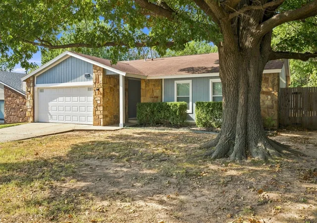 Photo 2 of Sale Pending at 15115 E 36th Street, Tulsa, OK 74134 | MLS# 2630550 | Listing updated on 2026-08-21