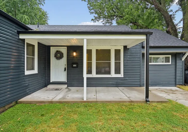 Photo 2 of Sale Pending at 1424 S Erie Ave, Tulsa, OK 74112 | MLS# 2630631 | Listing updated on 2026-08-24