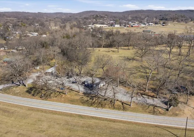 Photo 3 of Single family home for sale at 600 S Main, Spavinaw, OK 74366 | MLS# 2630749 | Listing updated on 2026-08-21