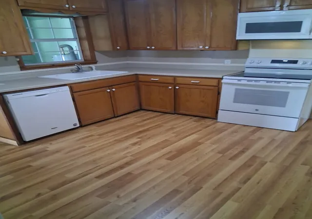 2nd image of 903 15th, Ardmore, OK 73401 | MLS# 2630764