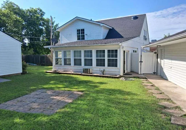 6th image of 903 15th, Ardmore, OK 73401 | MLS# 2630764