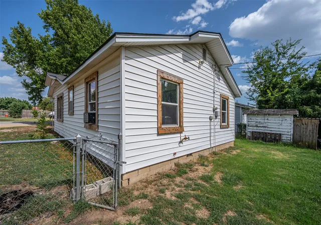 Photo 4 of Sale Pending at 507 North 2nd, Davis, OK 73030 | MLS# 2630566 | Listing updated on 2026-09-25