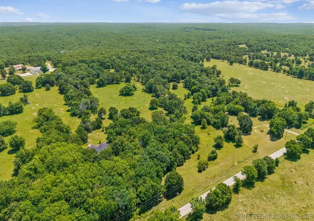 Photo 2 of Sale Pending at 01 S 129th Eastavenue, Bixby, OK 74008 | MLS# 2630757 | Listing updated on 2026-08-28