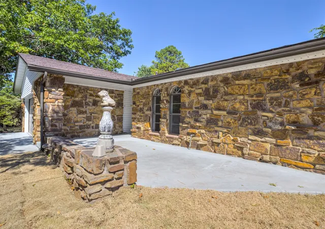 Photo 4 of Sale Pending at 13365 E 32nd Place, Tulsa, OK 74134 | MLS# 2630494 | Listing updated on 2026-08-25